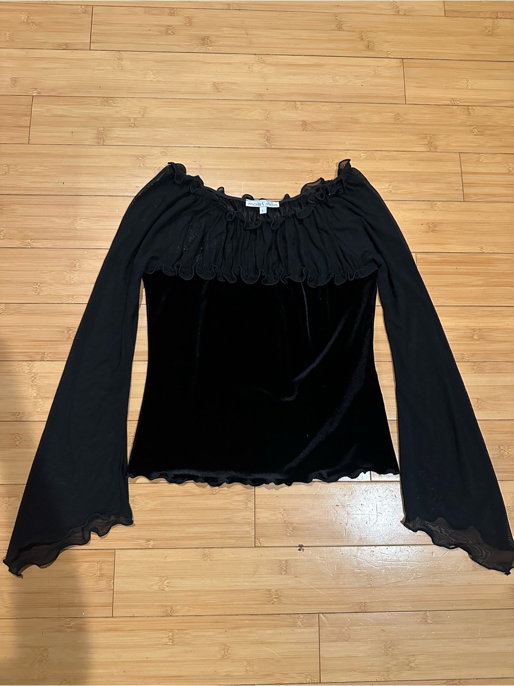 Moa Moa vintage Black Sheer Ruffled Top